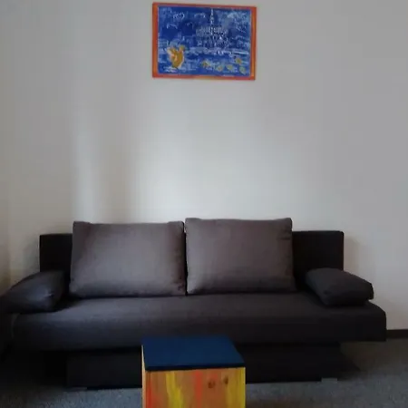 Charming Bright Flat In The Center *